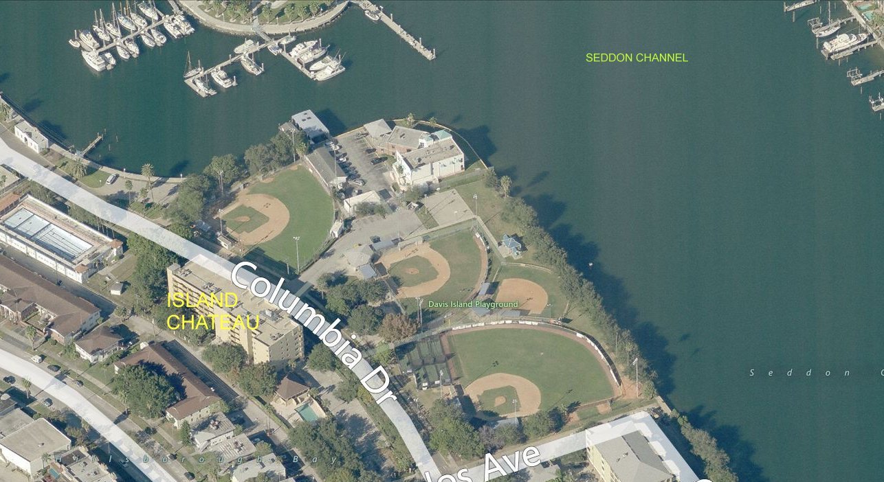 Aerial photo of Island Chateau