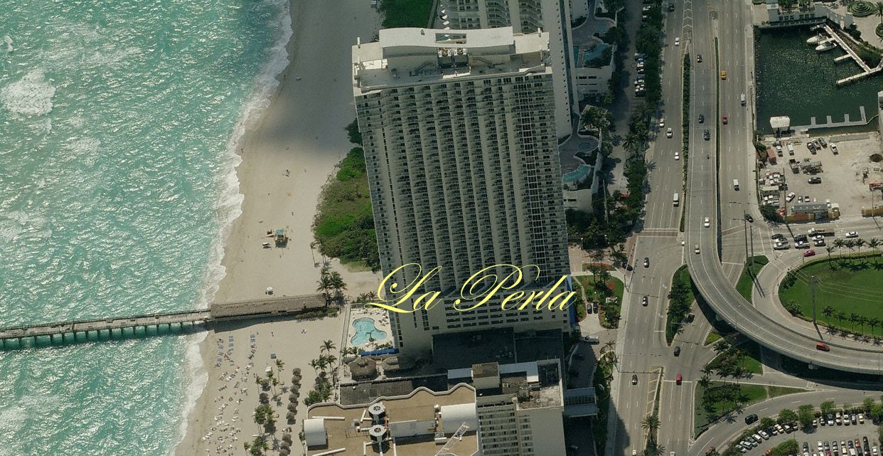 Aerial photo of La Perla