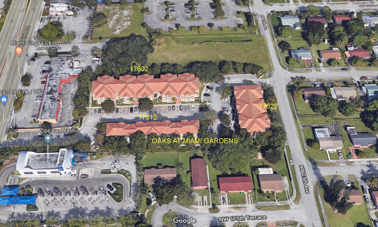 Aerial photo of Oaks at Miami Gardens (17602-17612-17622)