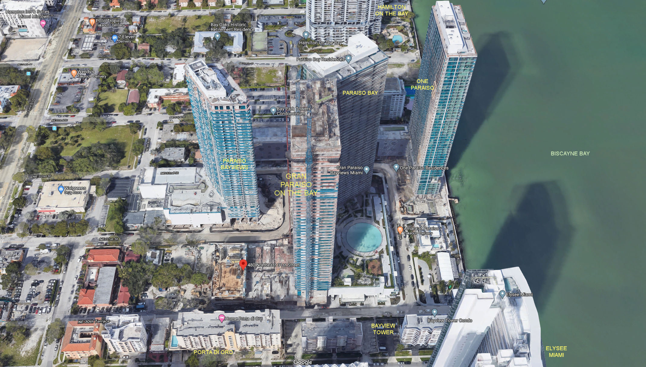 Aerial photo of Gran Paraiso on the Bay