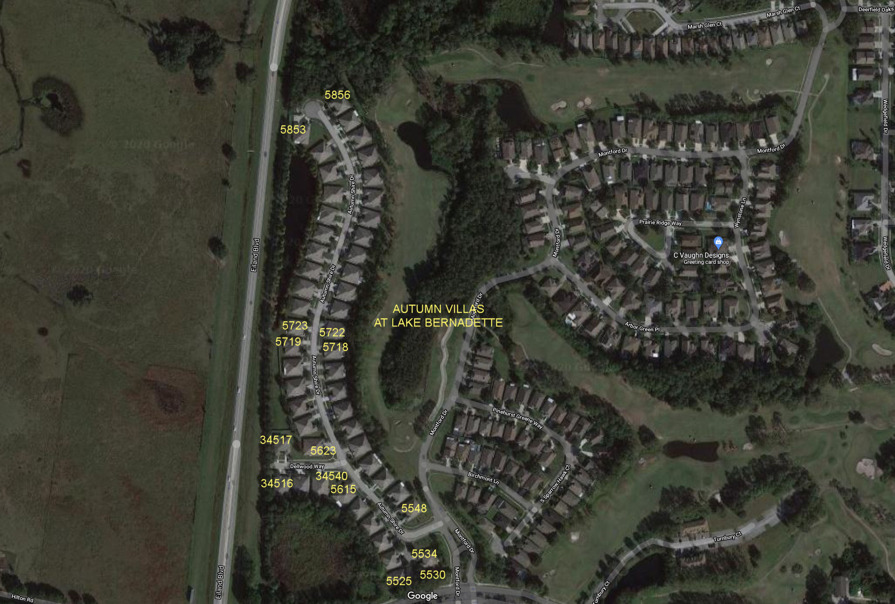 Aerial photo of Autumn Villas at Lake Bernadette