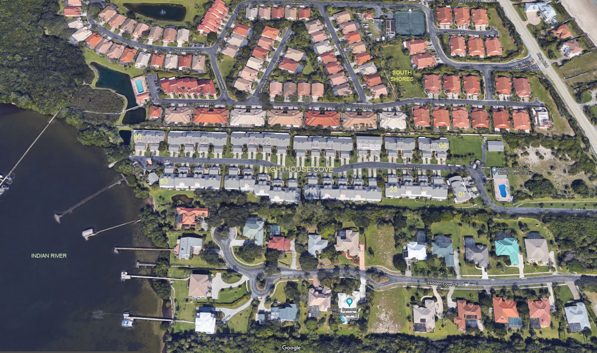 Aerial photo of Lighthouse Cove