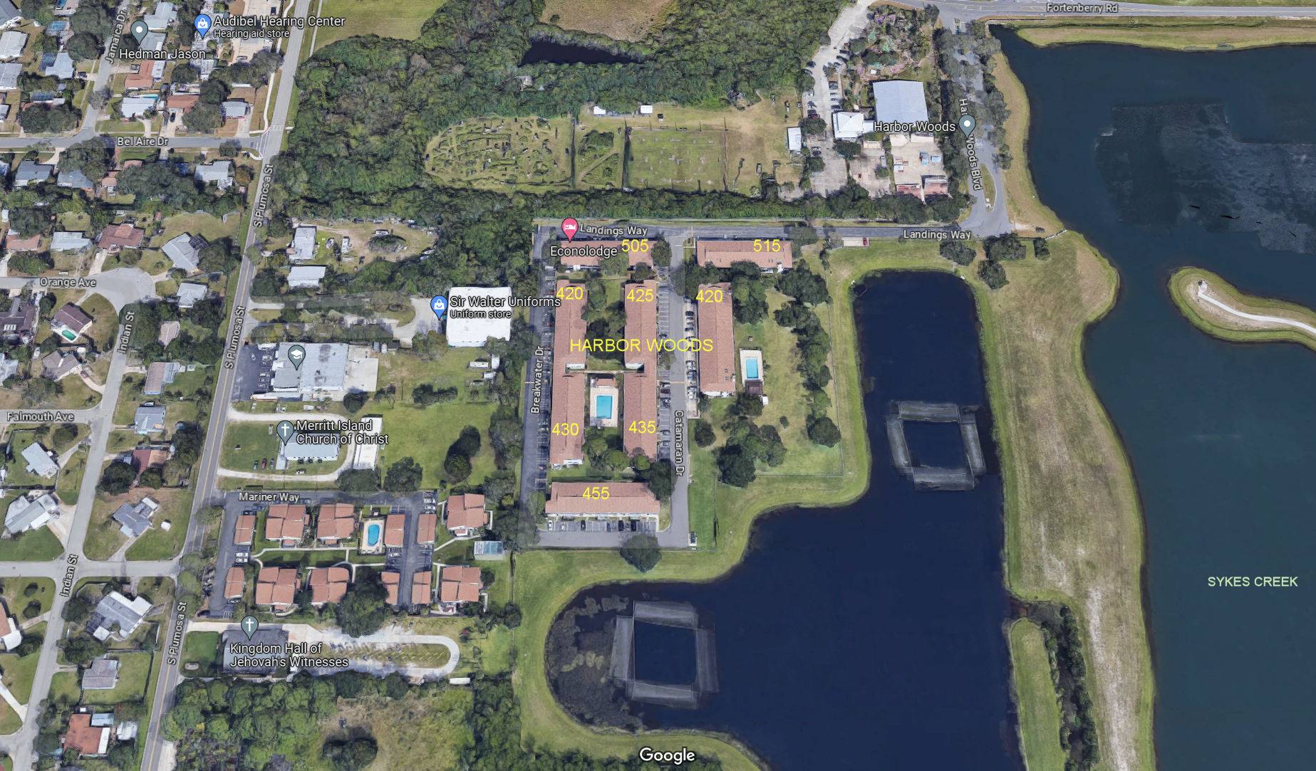 Aerial photo of Harbor Woods