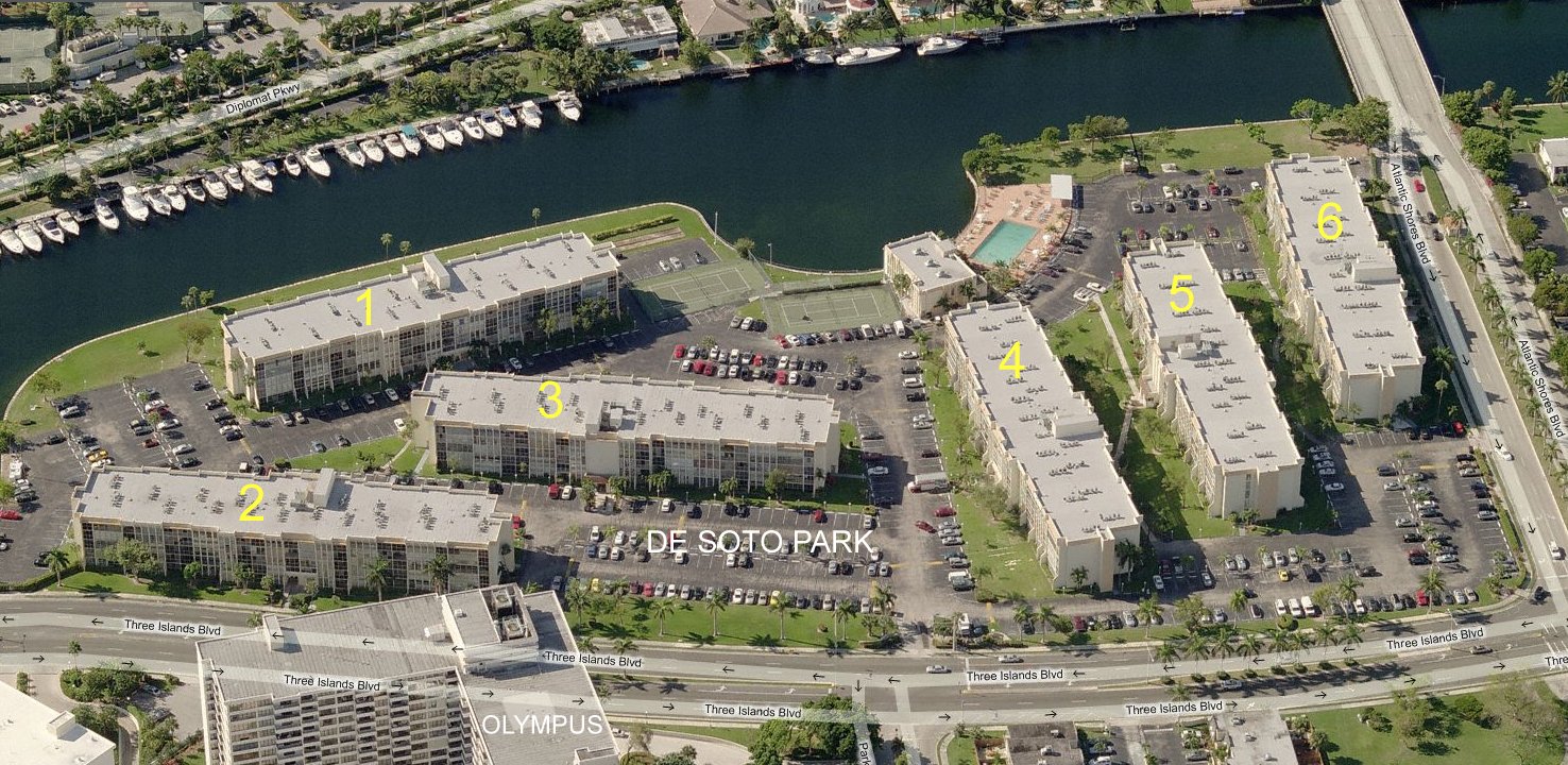 Aerial photo of de Soto Park South